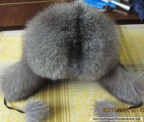 Шапка-ушанка с песцовой отделкой