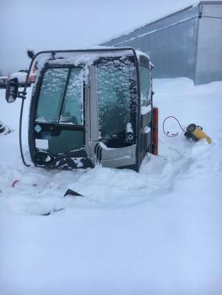 Кабина экскаватора Хитачи 3 серии