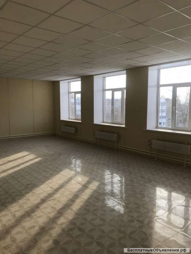 Площади от 40 до 10 000 кв. метров