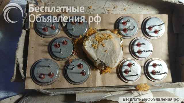 Транзисторы ГТ806. ГТ703. КТ903. П306. П210.