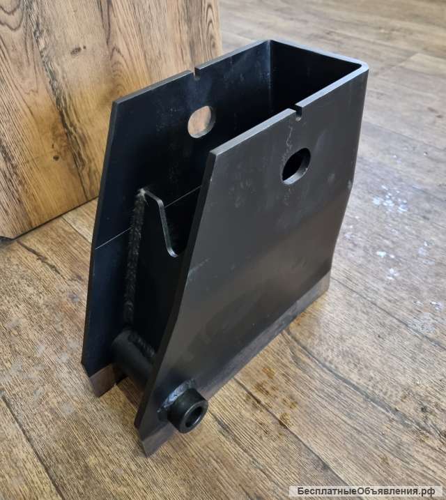 Кронштейн подвески приварной тумба