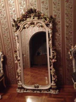 Антикварное зеркало