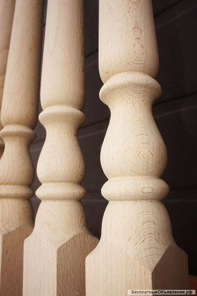 Балясины для лестницы. Массив бука. Ножки для стола.