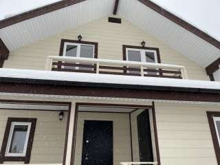 Загородный дом (дача) с магистральным газом в обжитом современном поселке по Киевскому шоссе