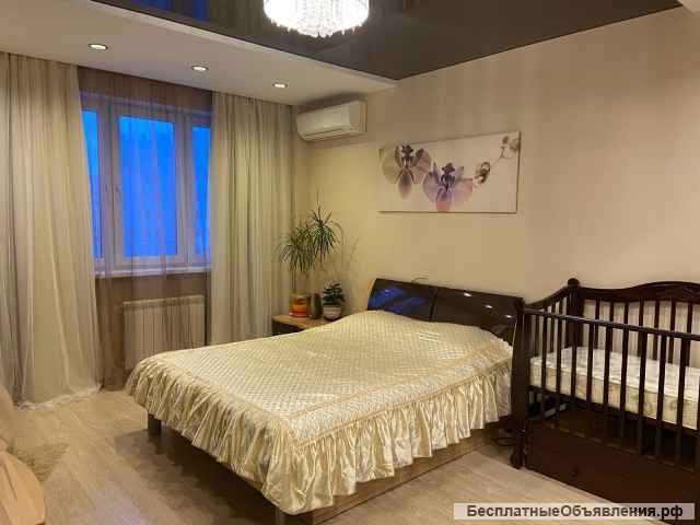 Трехкомнатная квартира с ремонтом и мебелью в ЖК "Татищевский"