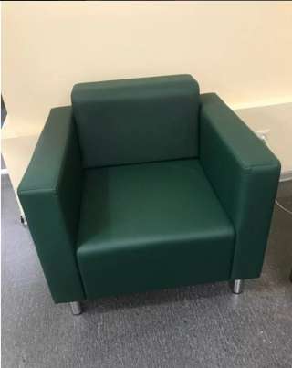 Кресло зеленое
