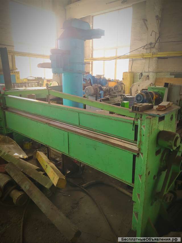 Листогибочный пресс