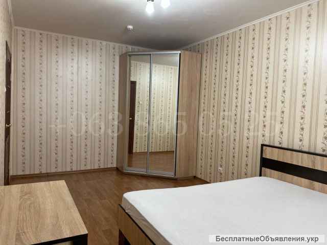 2-к квартиру. Софии Русовой 3. Осокорки