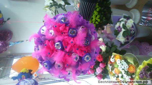 Цветы игрушки и букеты