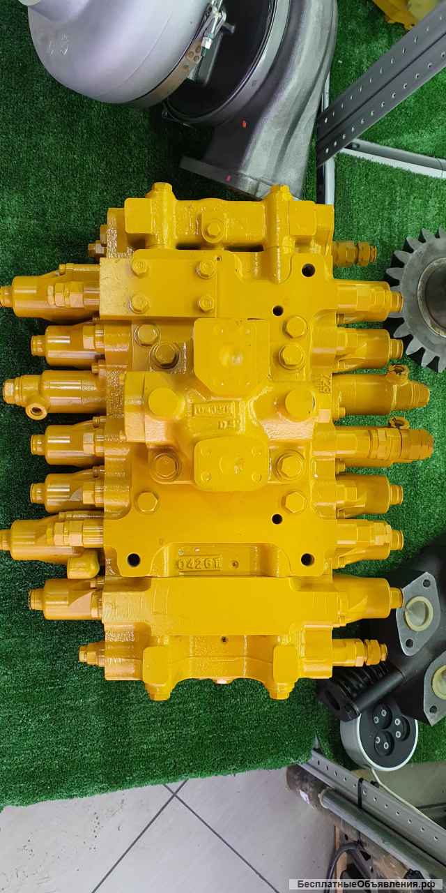 Гидрораспределитель 723-45-11110 Komatsu