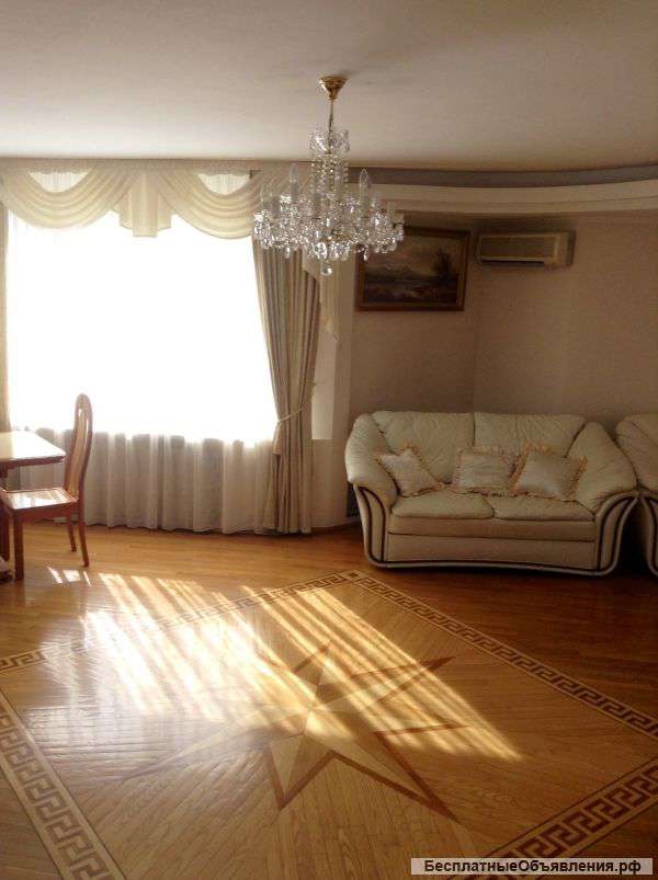 Сдам в аренду 3к.кв.176кв.м