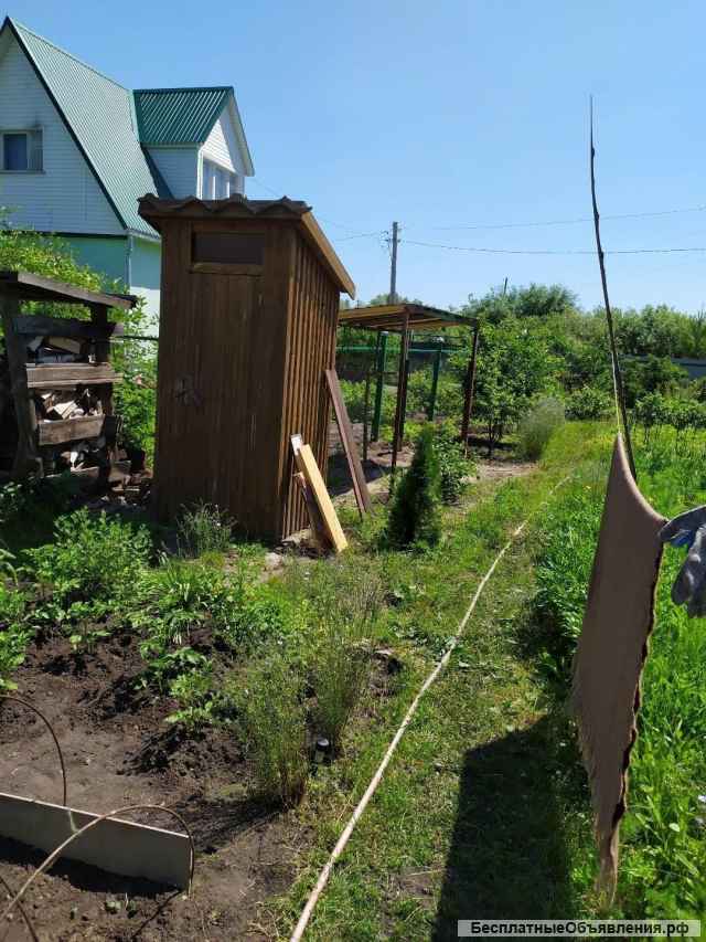 Дачу (загородный дом)