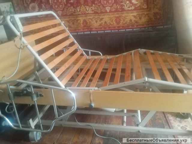 Медицынская кровать
