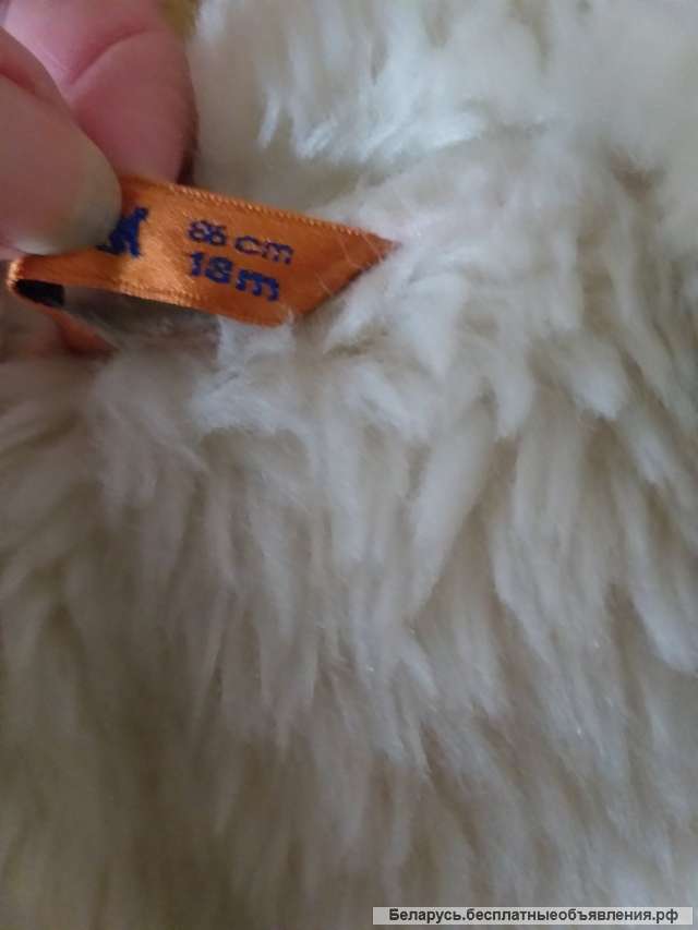 Жилетка меховая на 1.5-2года, состояние новой