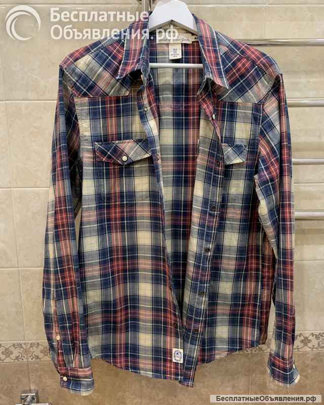 Рубашка в клетку H & M на кнопках