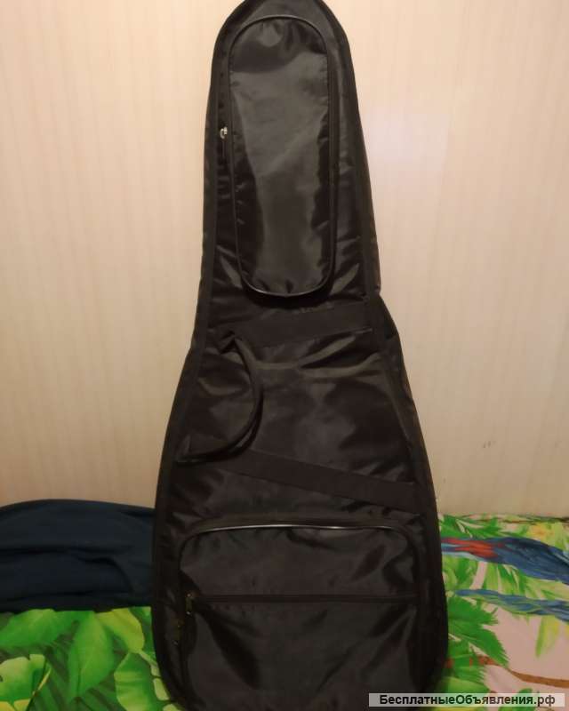 Кофр для гитары 4/4 - зимний в отл состоянии