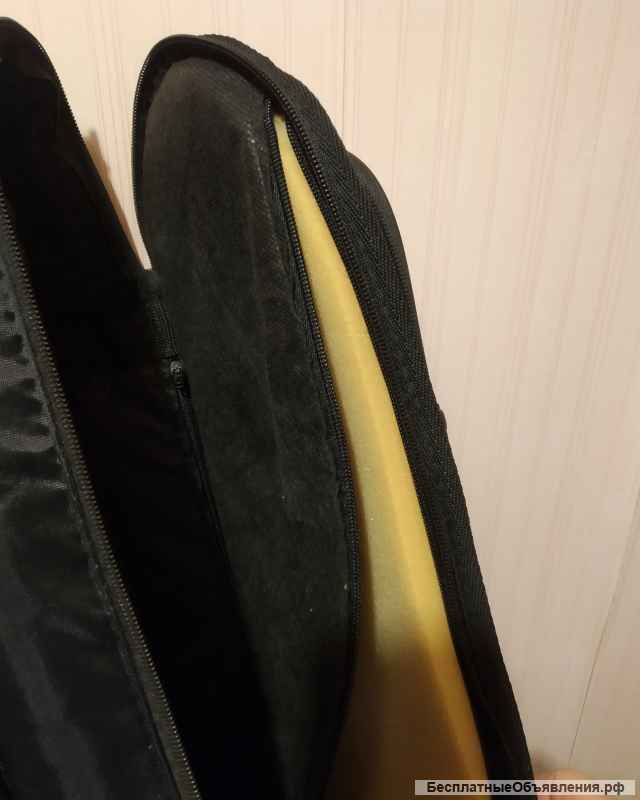 Кофр для гитары 4/4 - зимний в отл состоянии