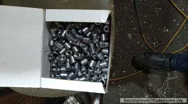 Производим, изготавливаем: ступицы, втулки, валы, заглушки, любые тела вращения и тд