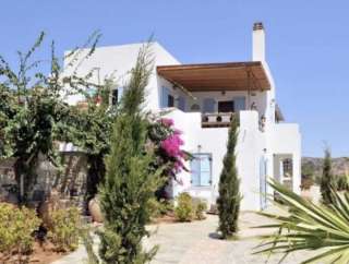 Комфортабельная вилла с террасой, видом на море и просторным участком