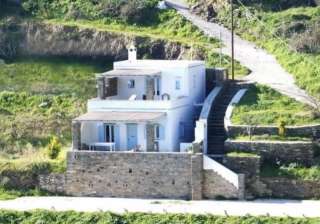 Роскошная вилла всего в 10 километр от море в Греции