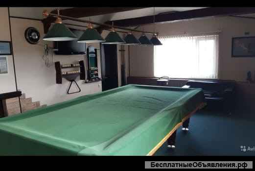 Два дома с бильярдом