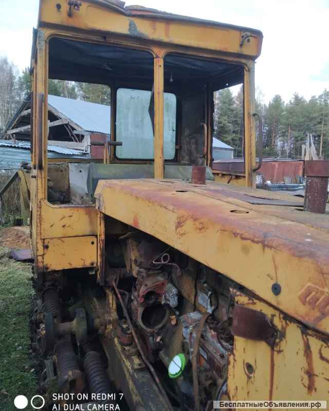 Запчасти на трактор ДТ-75