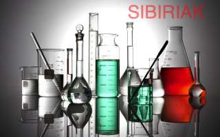 Лабораторную посуду из стекла: стаканы, колбы, воронки, бутыли и другое