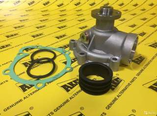Насос водяной 04204095 OEM