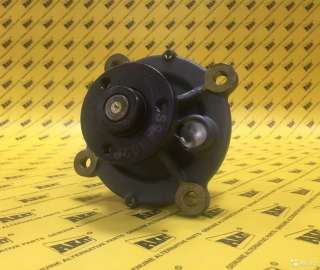 Насос водяной (помпа) VOE20726092 OEM
