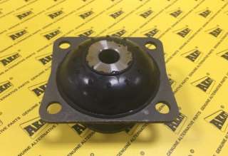 Подушка двигателя 331/40347 нов. мод. OEM