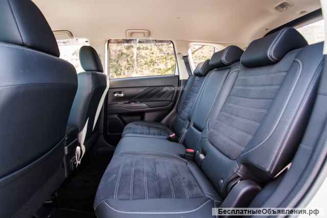 Mitsubishi outlander Phev GG2W 2017Г