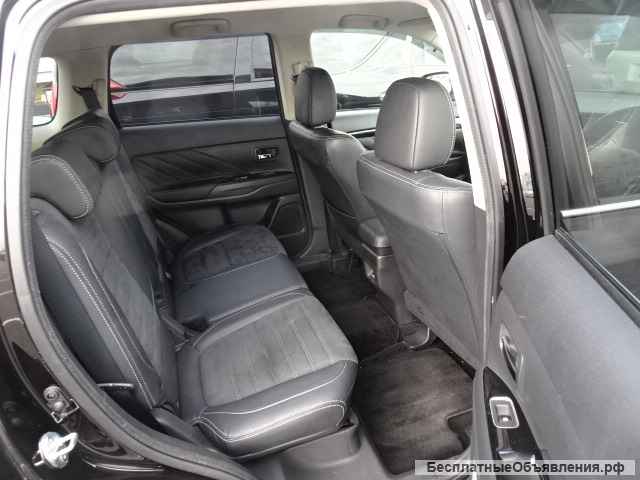 Mitsubishi outlander GG2W 2015г