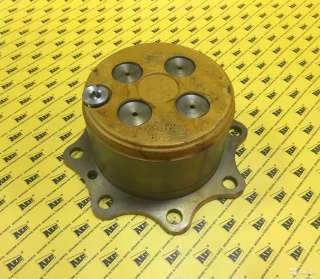 Крышка бортового редуктора в сборе 210-5924 210-5943 2105943 209-7466 2097466 OEM