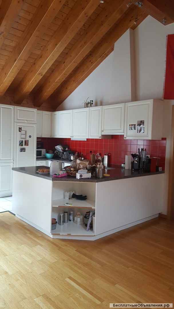 Rathaus, элитная недвижимость, светлая 4.5-комнатная мансарда, в тихом месте в центре