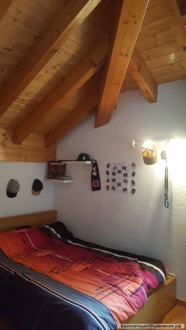 Rathaus, элитная недвижимость, светлая 4.5-комнатная мансарда, в тихом месте в центре