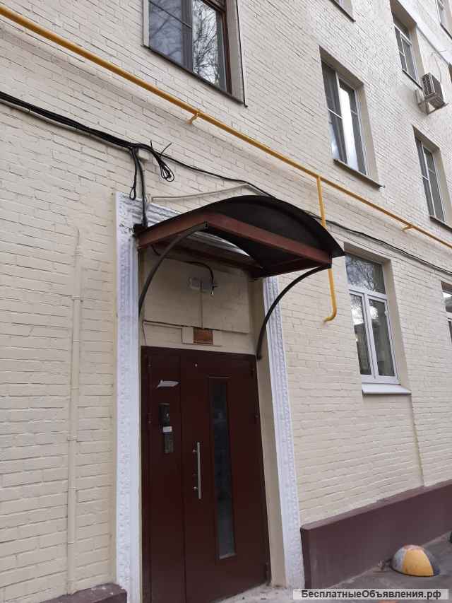 Козырек над входом от производителя по размерам заказчика
