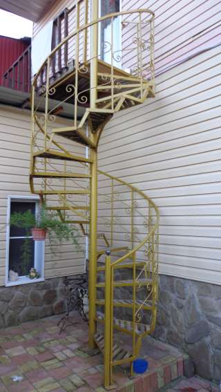 Винтовая лестница по размерам заказчика