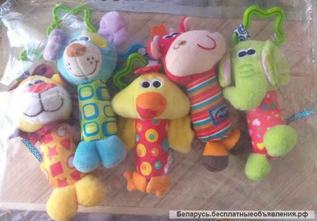 Игрушки-подвески, погремушки на кроватку, новые