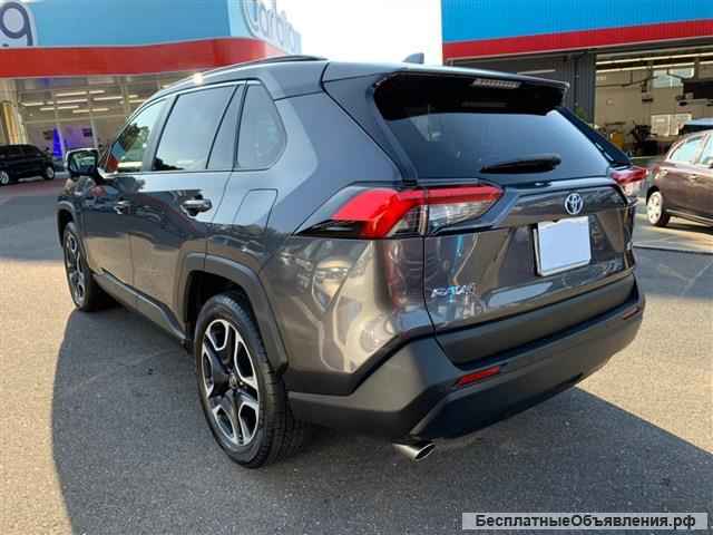 Toyota RAV4, 2019 г AXAH52