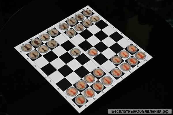 Гознак. Набор настольная игра "Шахматы" из материала "Пламет" и металла.