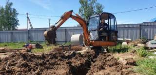 Аренда легковесного мини-экскаватора