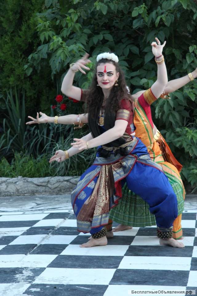 ИНДИЙСКИЕ ТАНЦЫ в Ростове БХАРАТАНАТЬЯМ