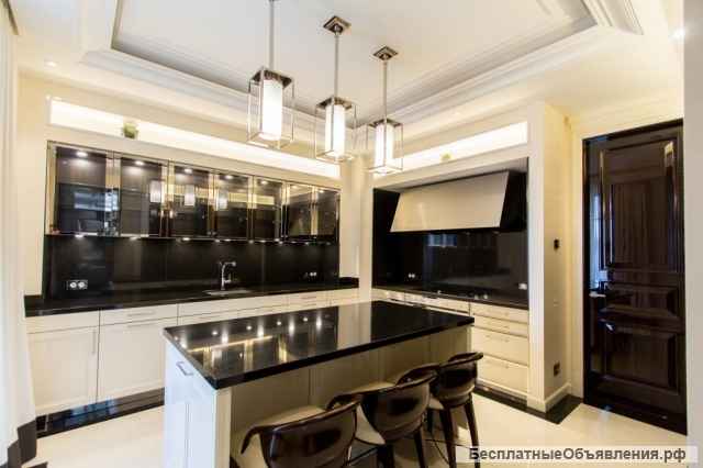 Четырехкомнатная квартира, дизайнерский ремонт, мебель, техника в ЖК "Аристократ"