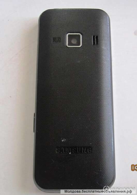 Мобильный телефон Samsung