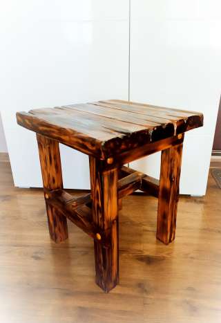 Табурет из массива сосны, ели