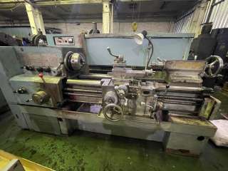 Токарный Винторезный станок 1к62д. РМЦ 1000 мм