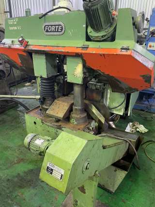 Ленточно-пильный станок Forte Fortemat SBA 241 S