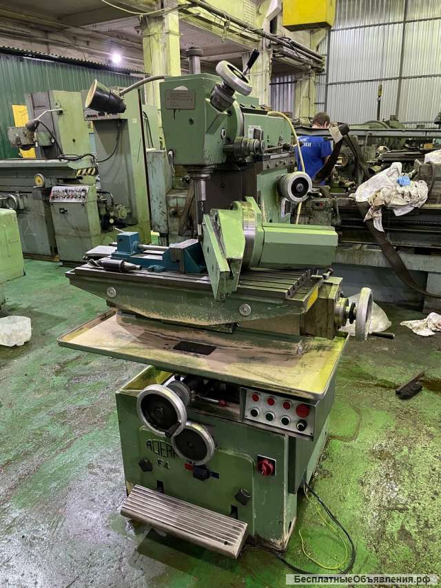 Инструментальный фрезерный станок Aciera F4