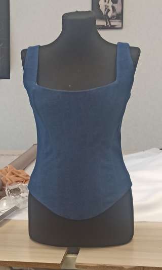 Корсетный топ