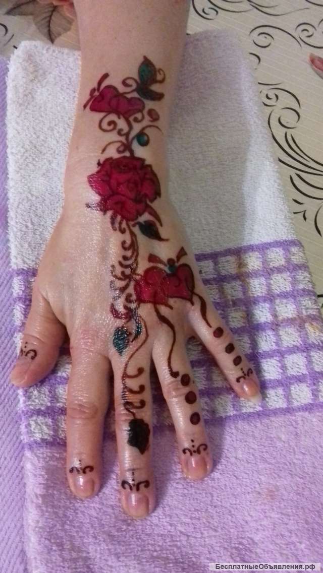 Тату на месяц